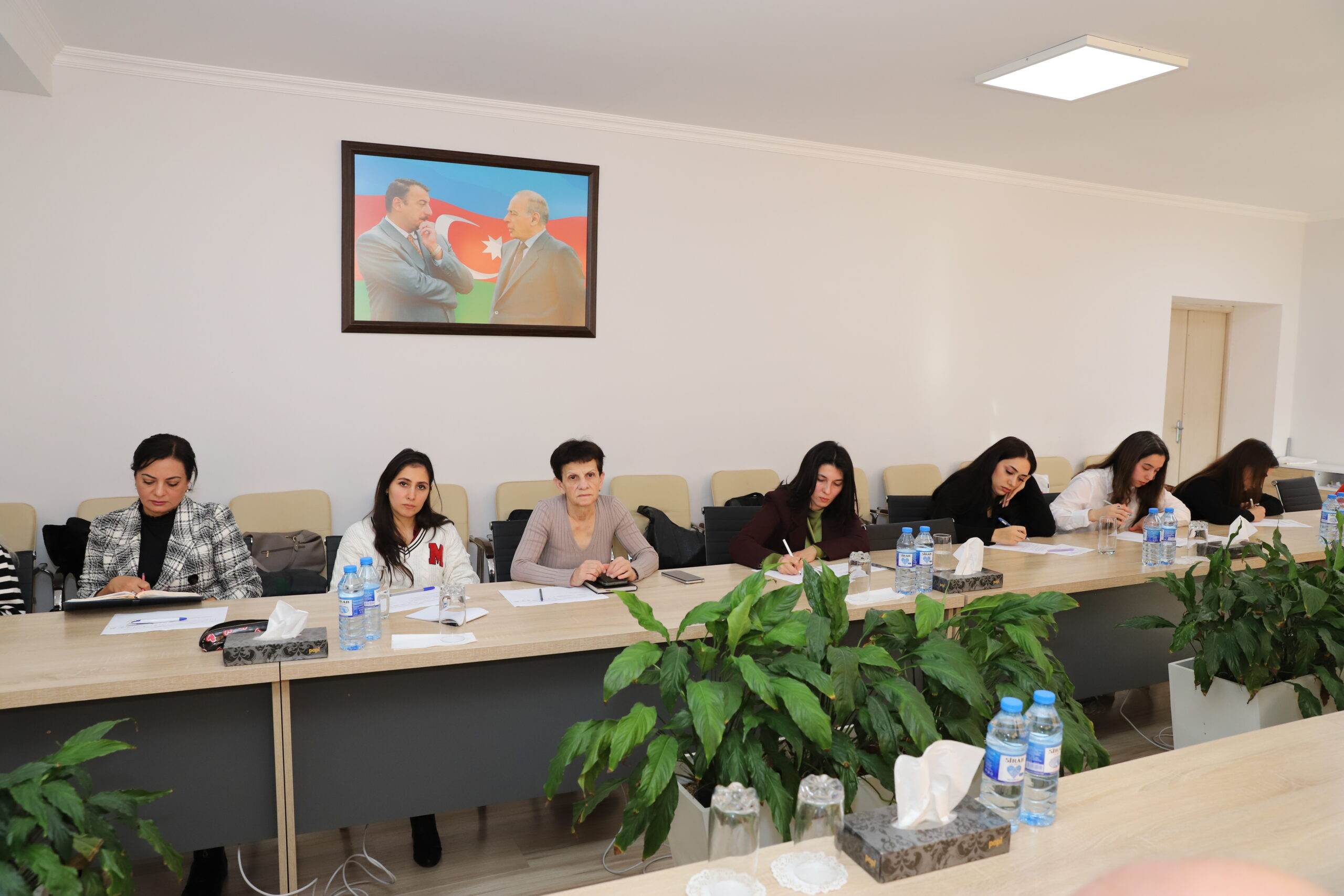 Doktorant və dissertantlar üçün doktorluq imtahanlarının payız sessiyası təşkil olunub