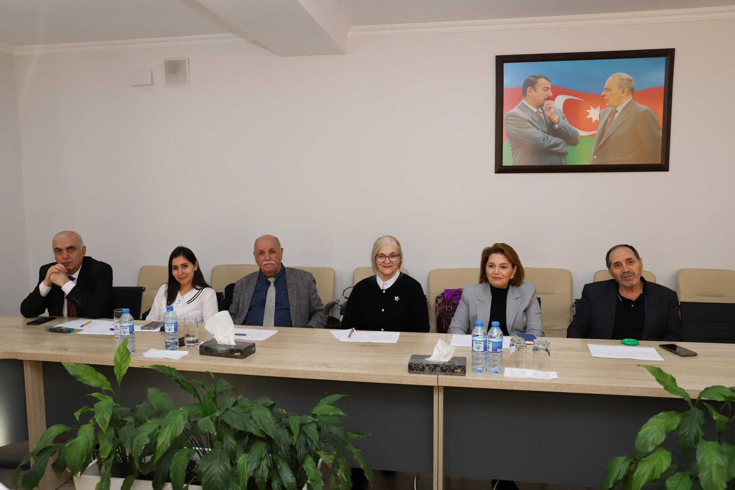 Doktorant və dissertantlar üçün doktorluq imtahanlarının payız sessiyası təşkil olunub