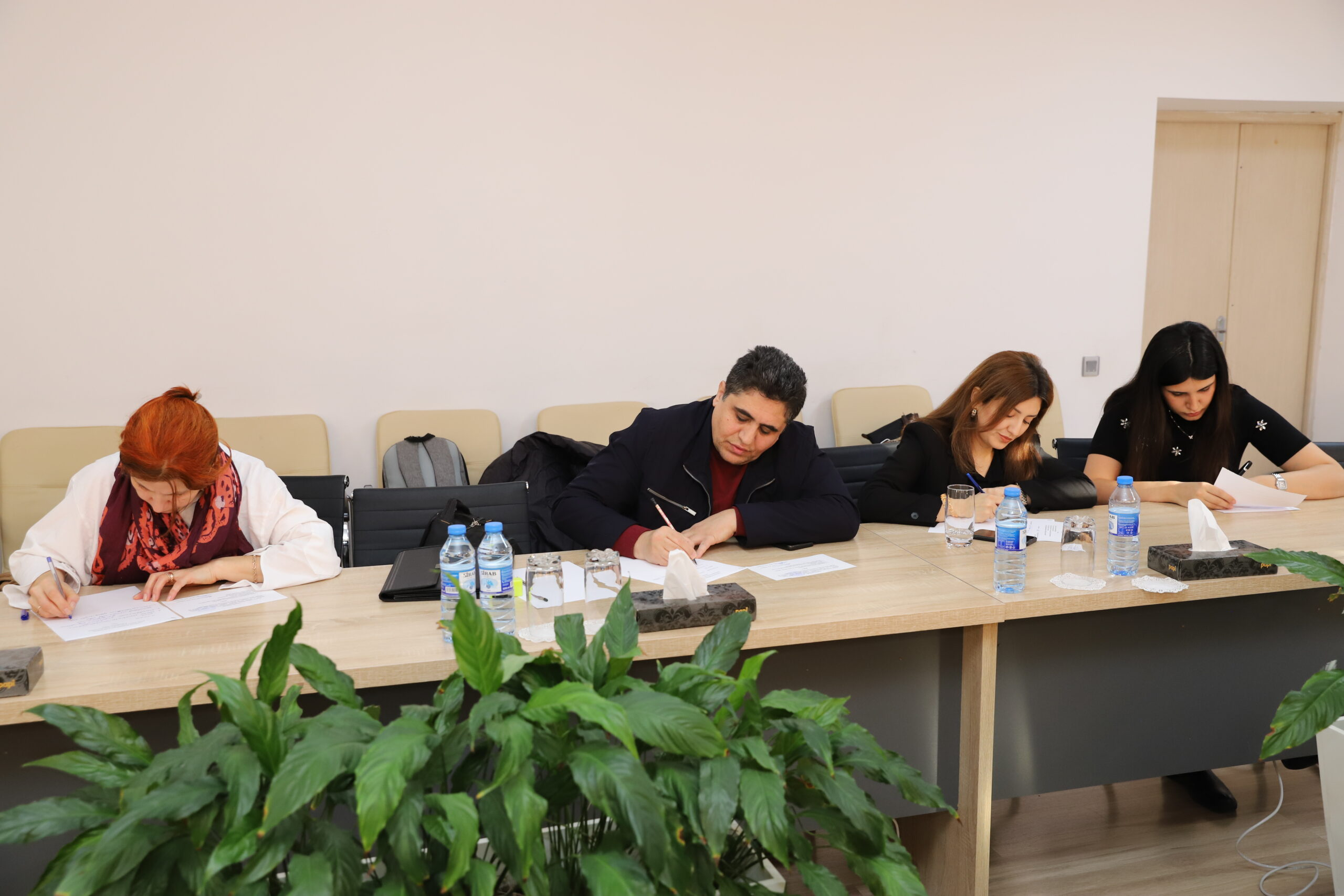 Doktorant və dissertantlar üçün doktorluq imtahanlarının payız sessiyası təşkil olunub