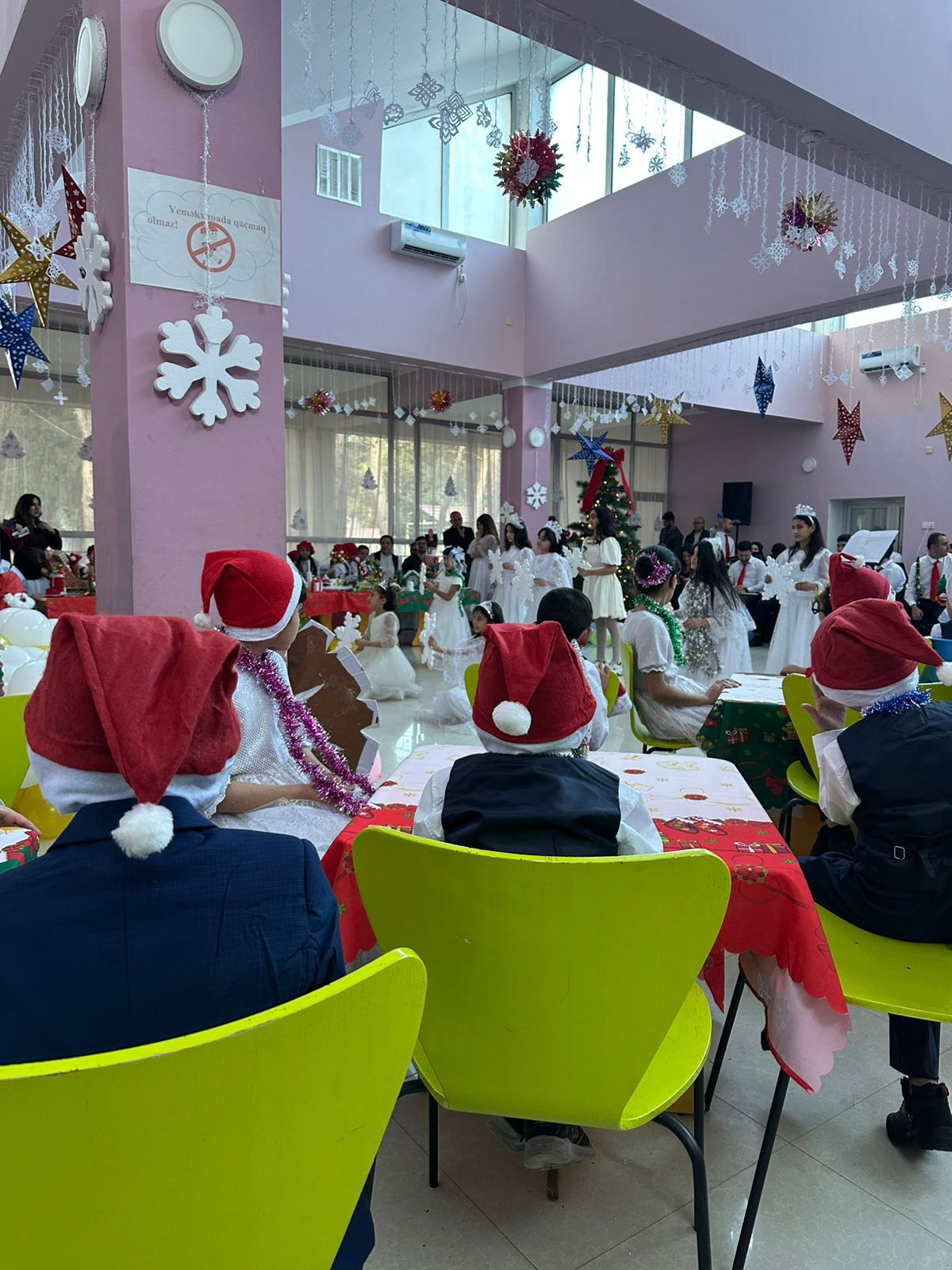 2 nömrəli internat məktəbində Yeni il münasibətilə tədbir keçirilib