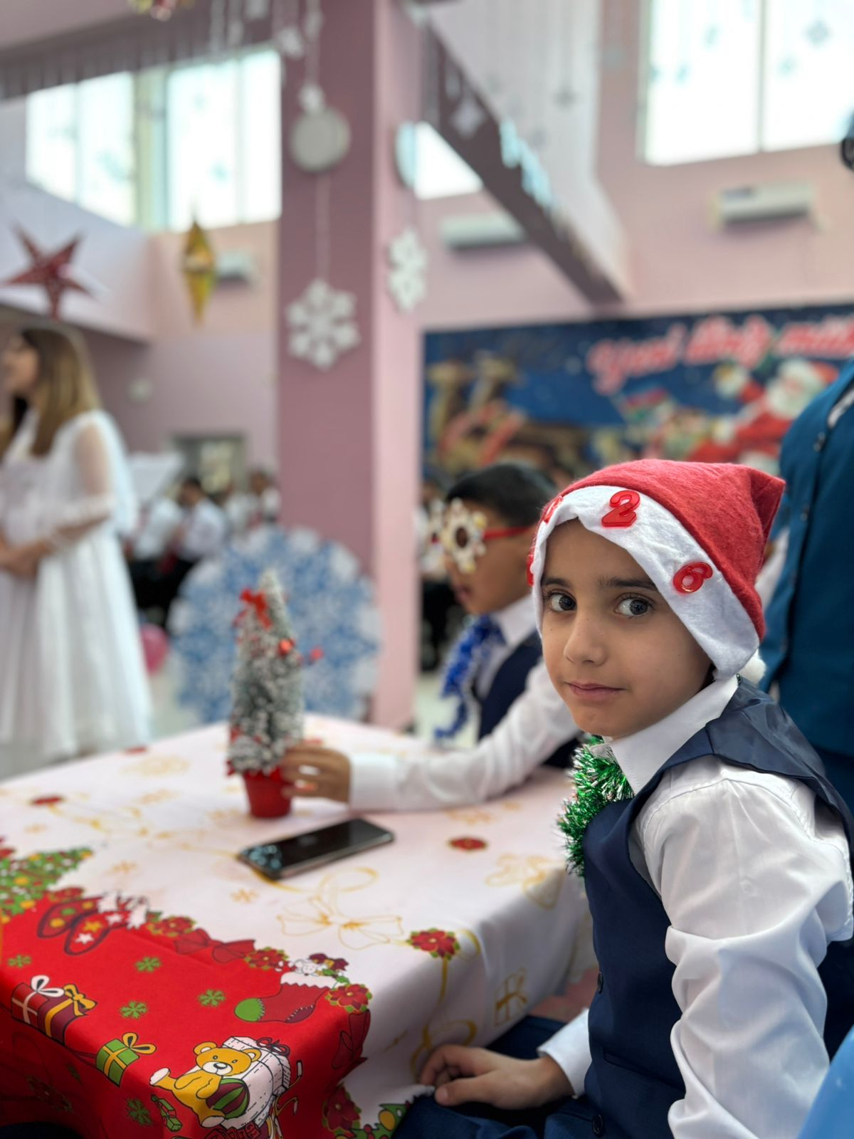 2 nömrəli internat məktəbində Yeni il münasibətilə tədbir keçirilib