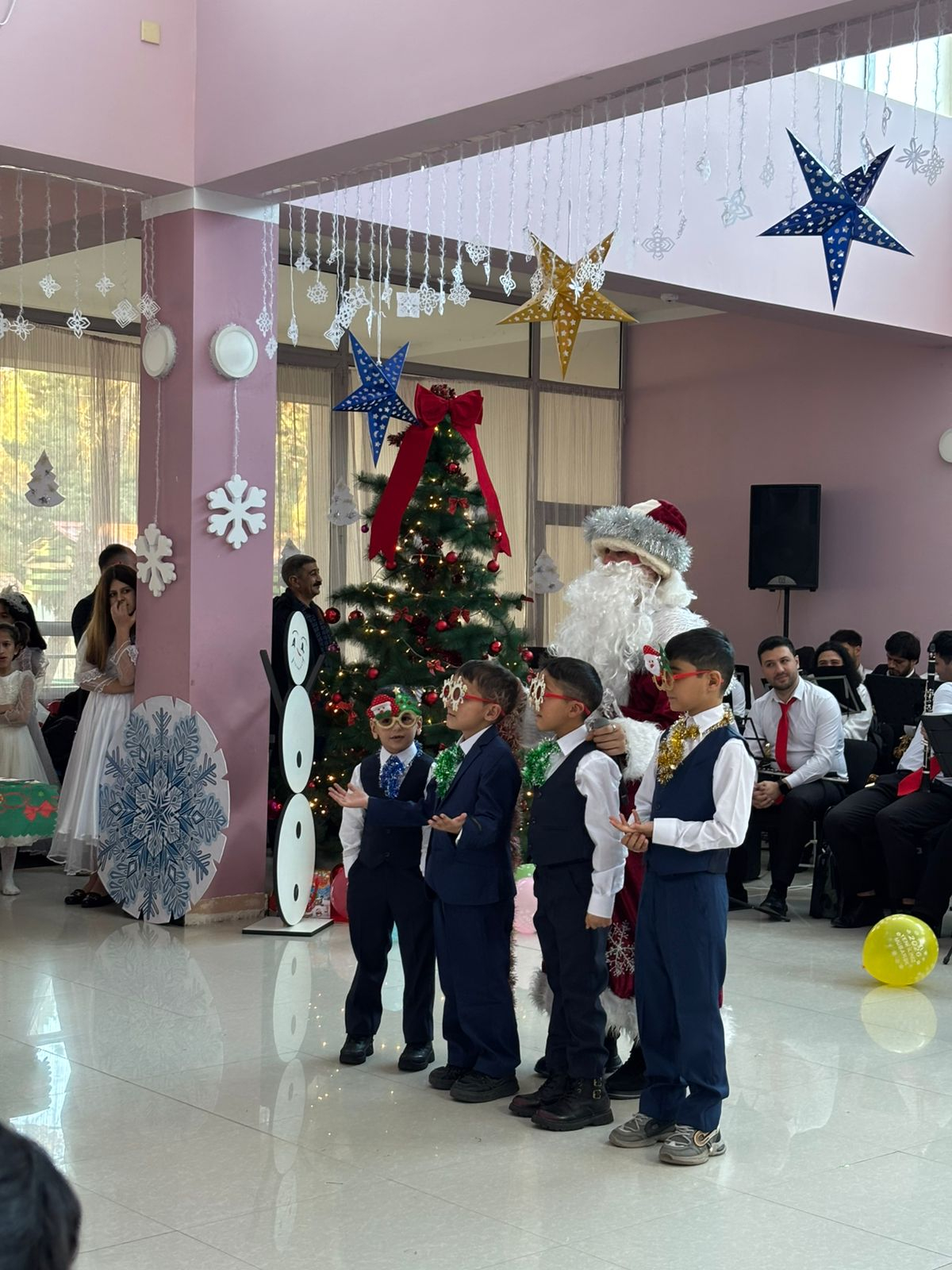 2 nömrəli internat məktəbində Yeni il münasibətilə tədbir keçirilib