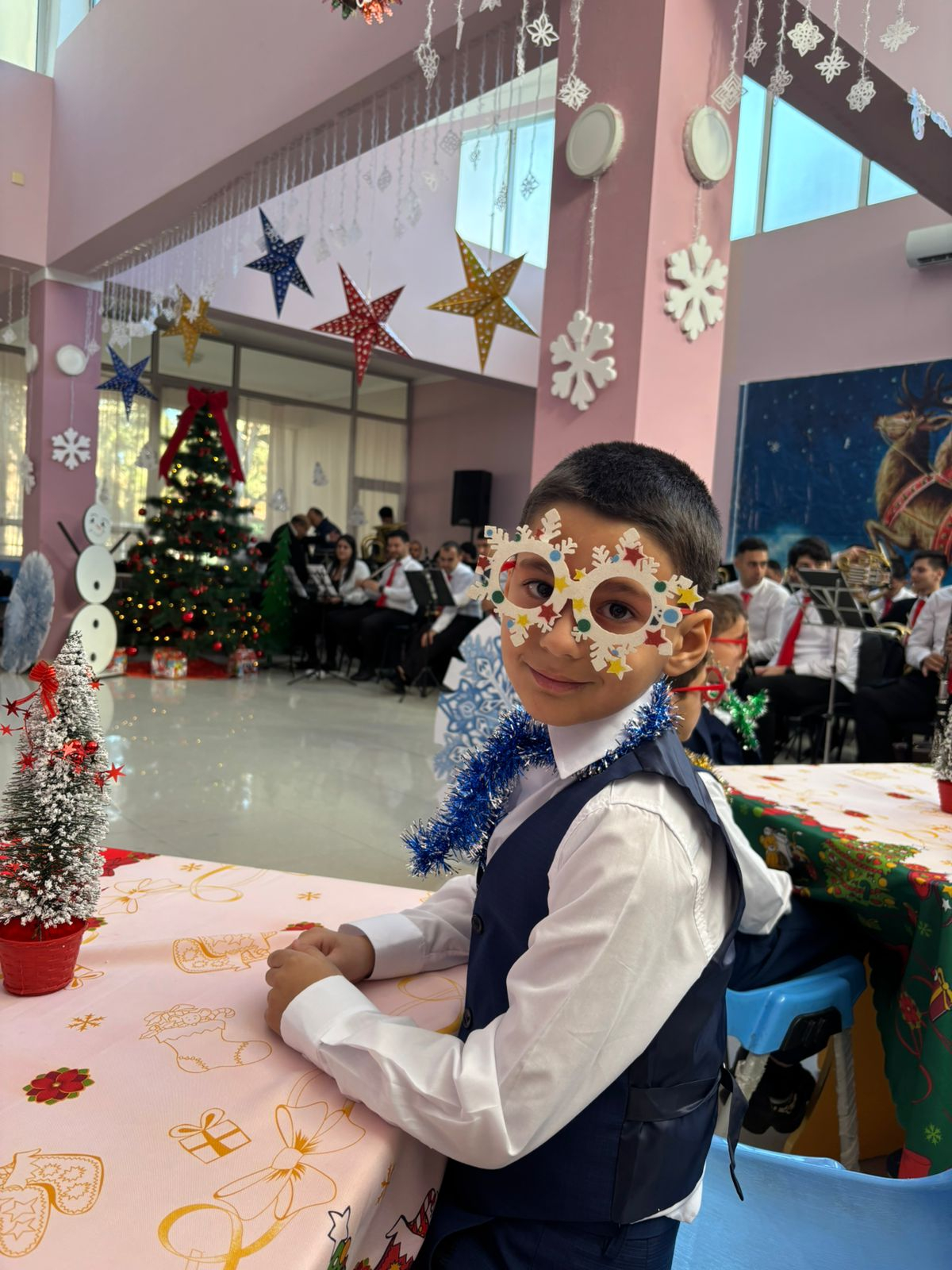 2 nömrəli internat məktəbində Yeni il münasibətilə tədbir keçirilib