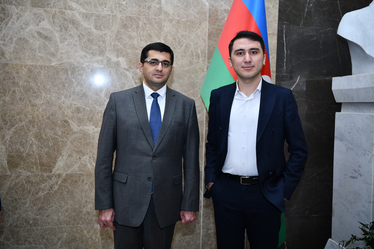 ADNSU-da “105 ildən gələn birlik: Məzunlar Assosiasiyasının görüşü” keçirilib