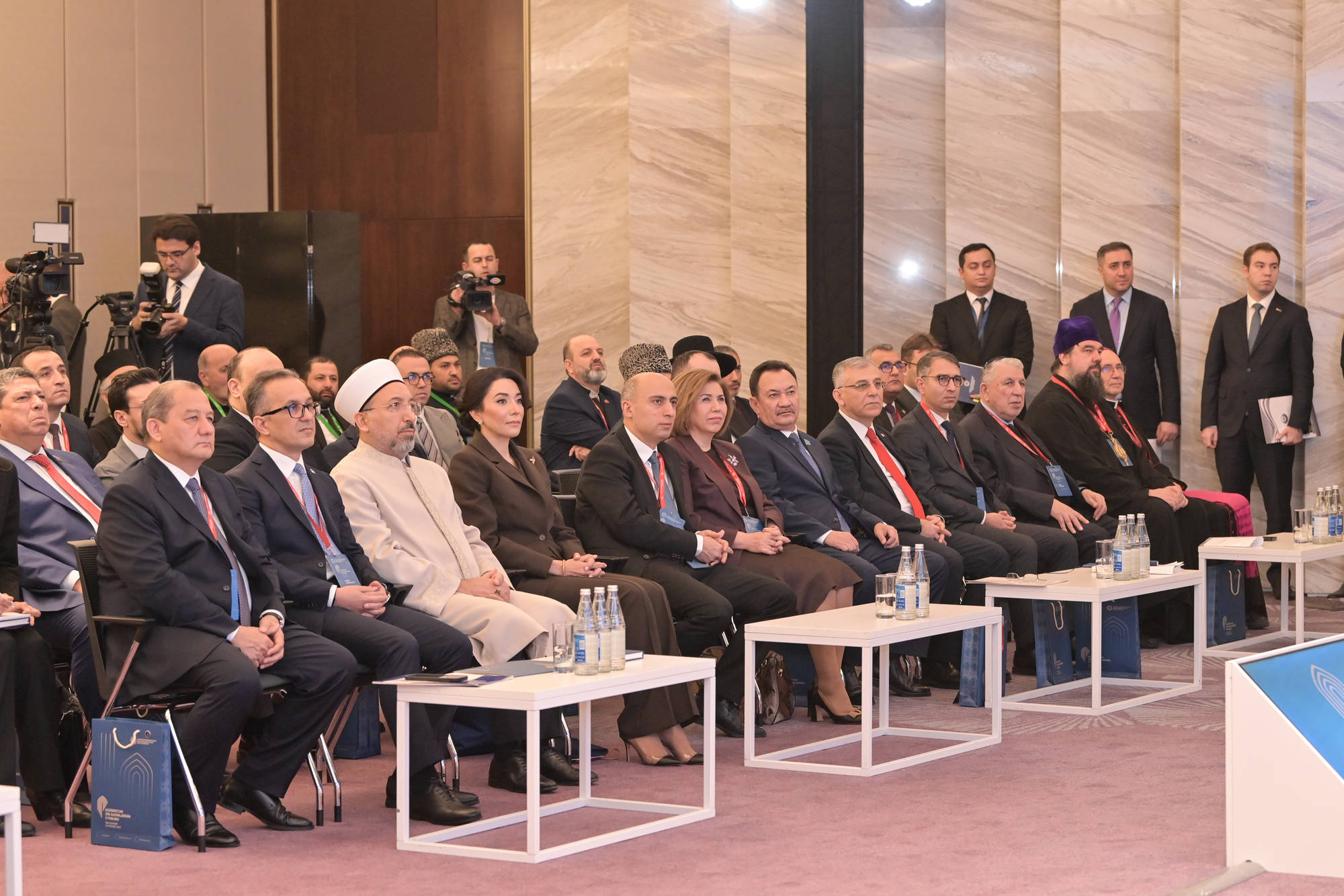 Azərbaycan Din Xadimlərinin II Forumu keçirilib