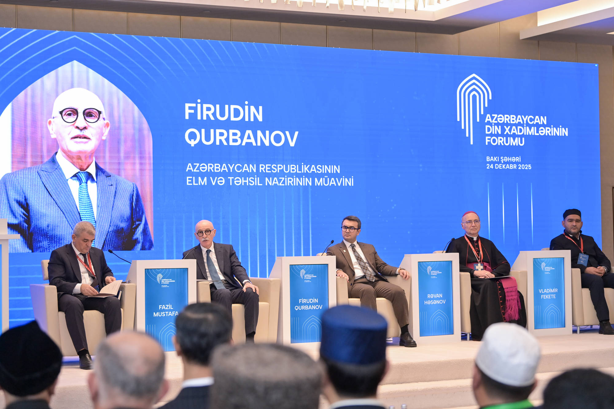 Azərbaycan Din Xadimlərinin II Forumu keçirilib