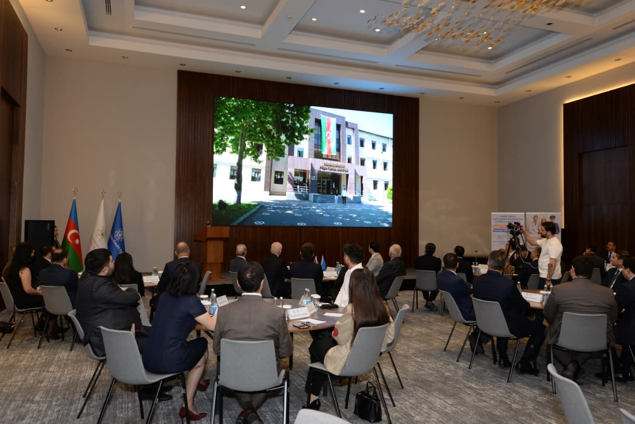 Təhsil Tələbə Krediti Fondunun 4 illik fəaliyyətinə dair hesabat tədbiri keçirilib