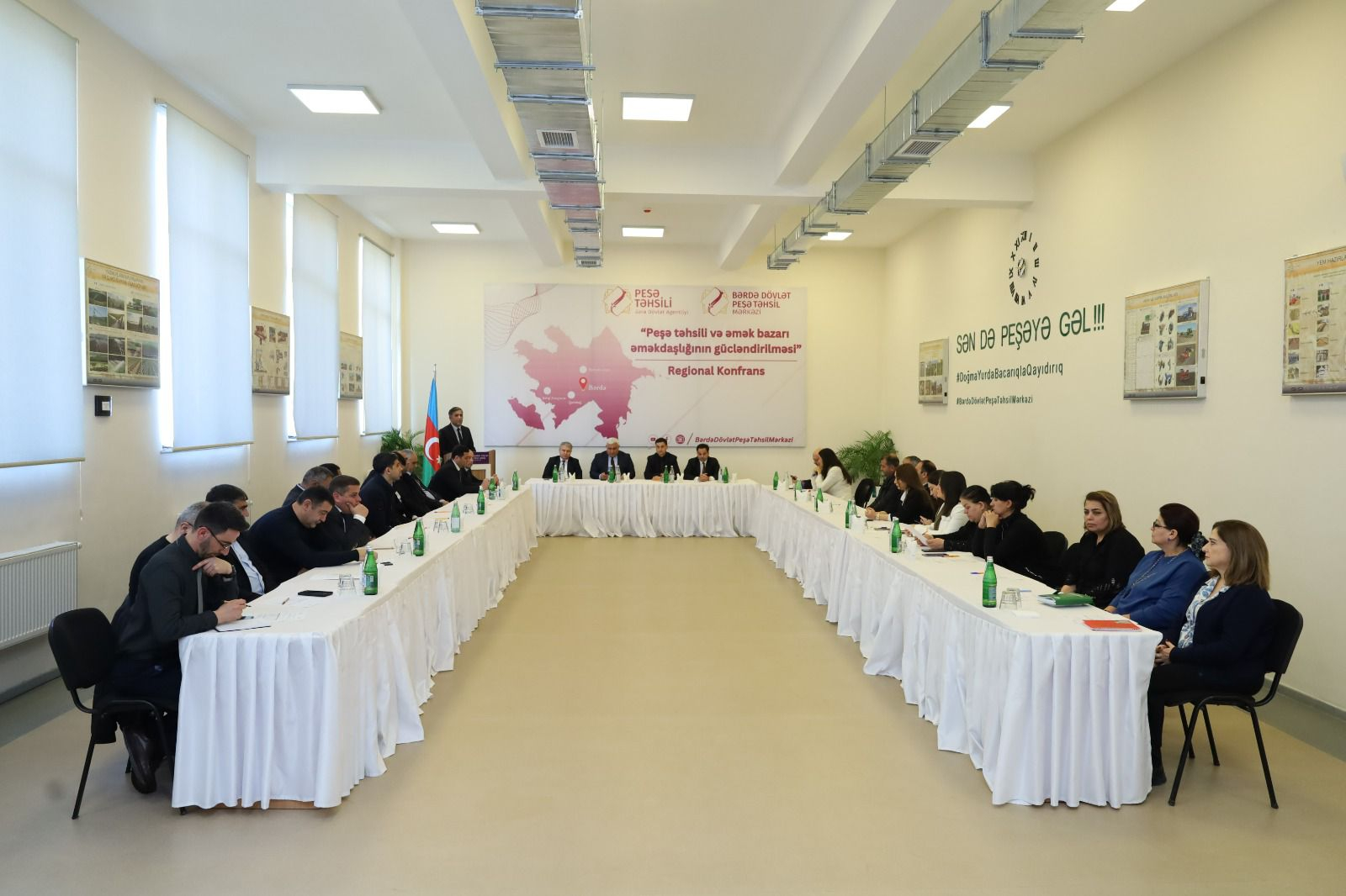 Bərdədə peşə təhsili və əmək bazarının əməkdaşlığı üzrə konfrans keçirilib