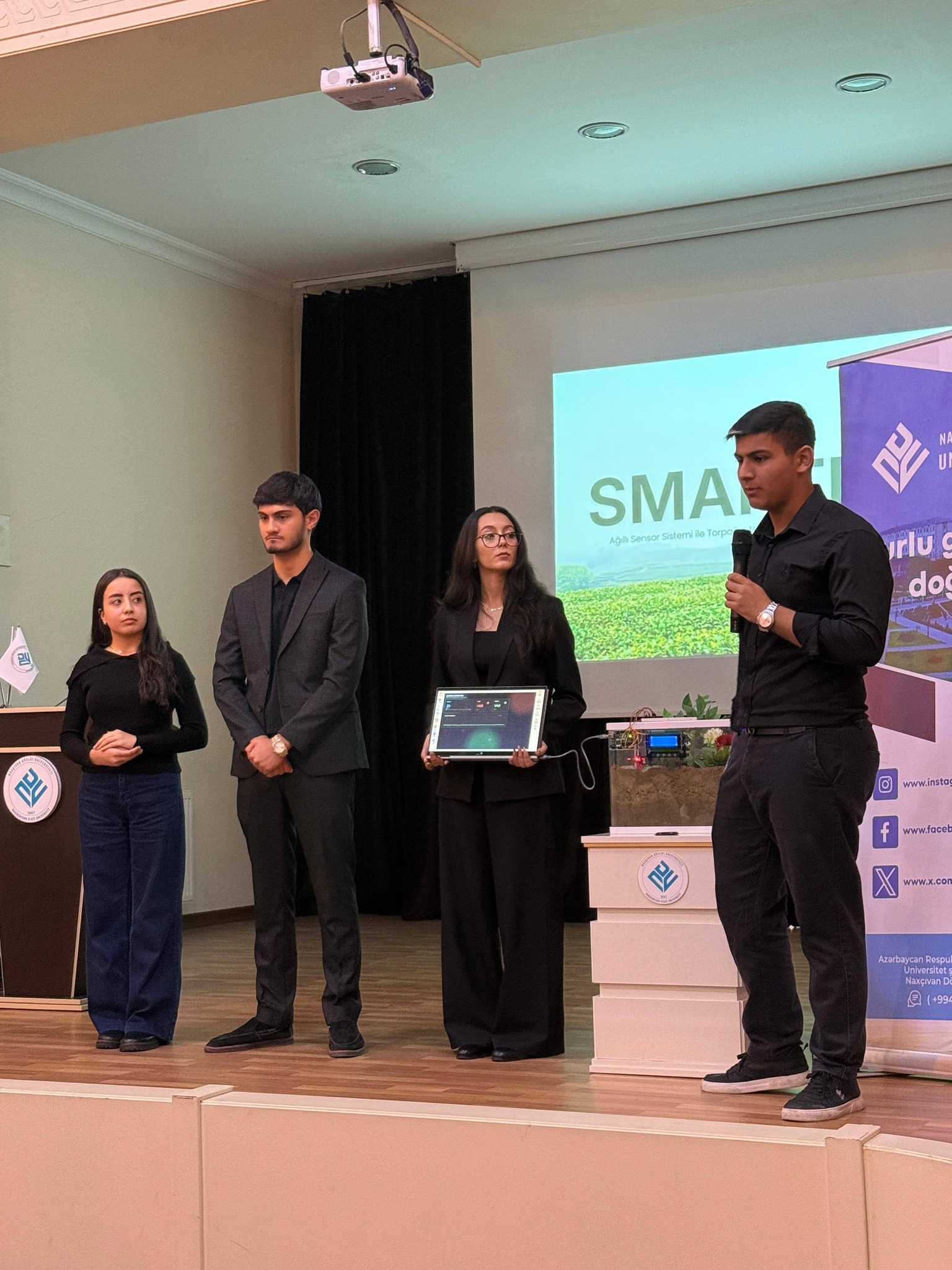 NDU-da “LabHack 2025” Hakatonu keçirilib