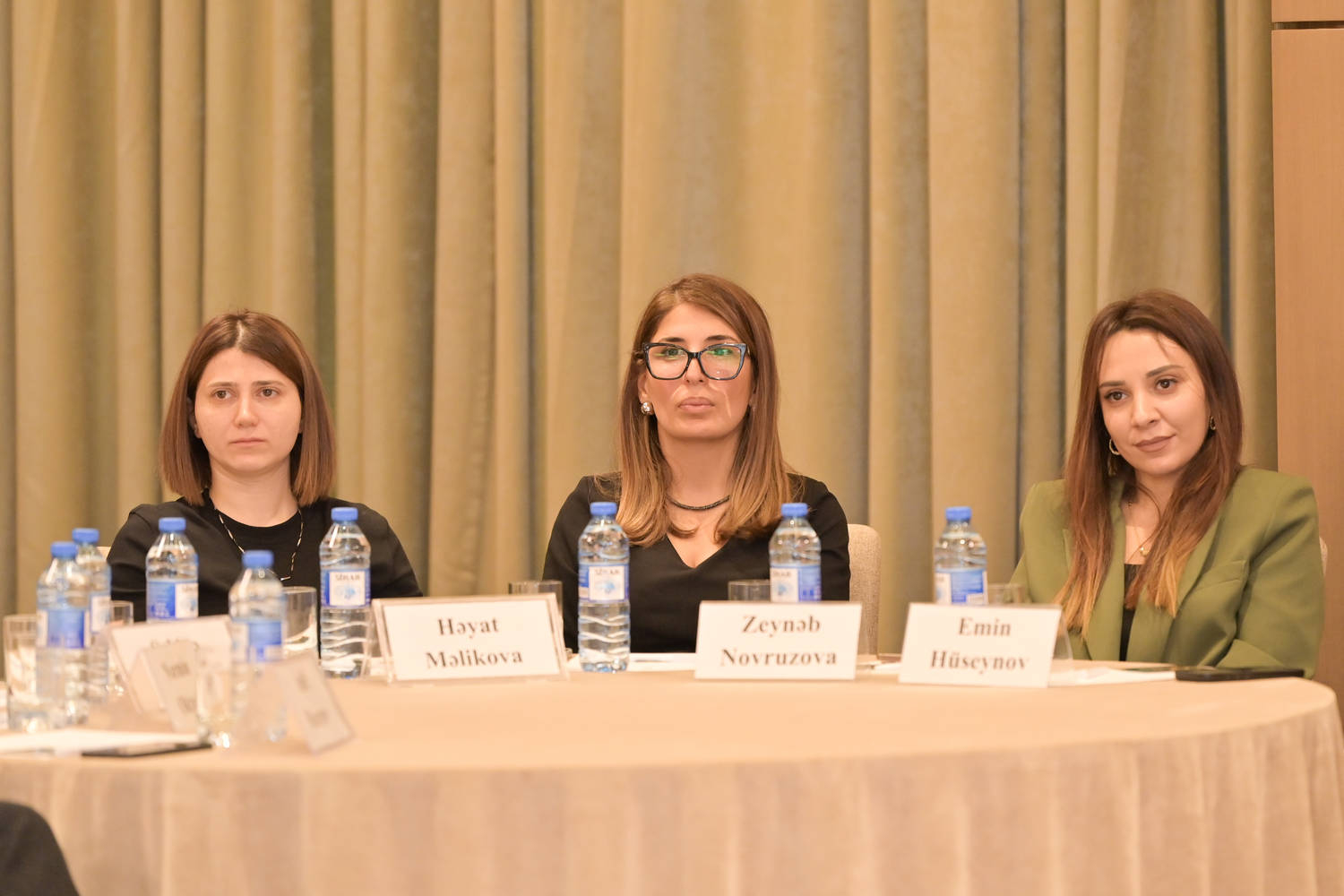 Bloger və influenserlərlə açıq dialoq formatında görüş keçirilib