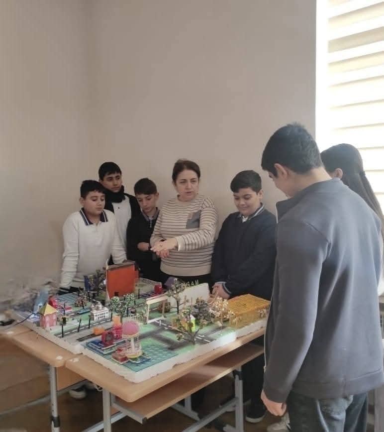 Hacıqabulda 700-dən çox şagird STEAM dərslərinə cəlb edilib