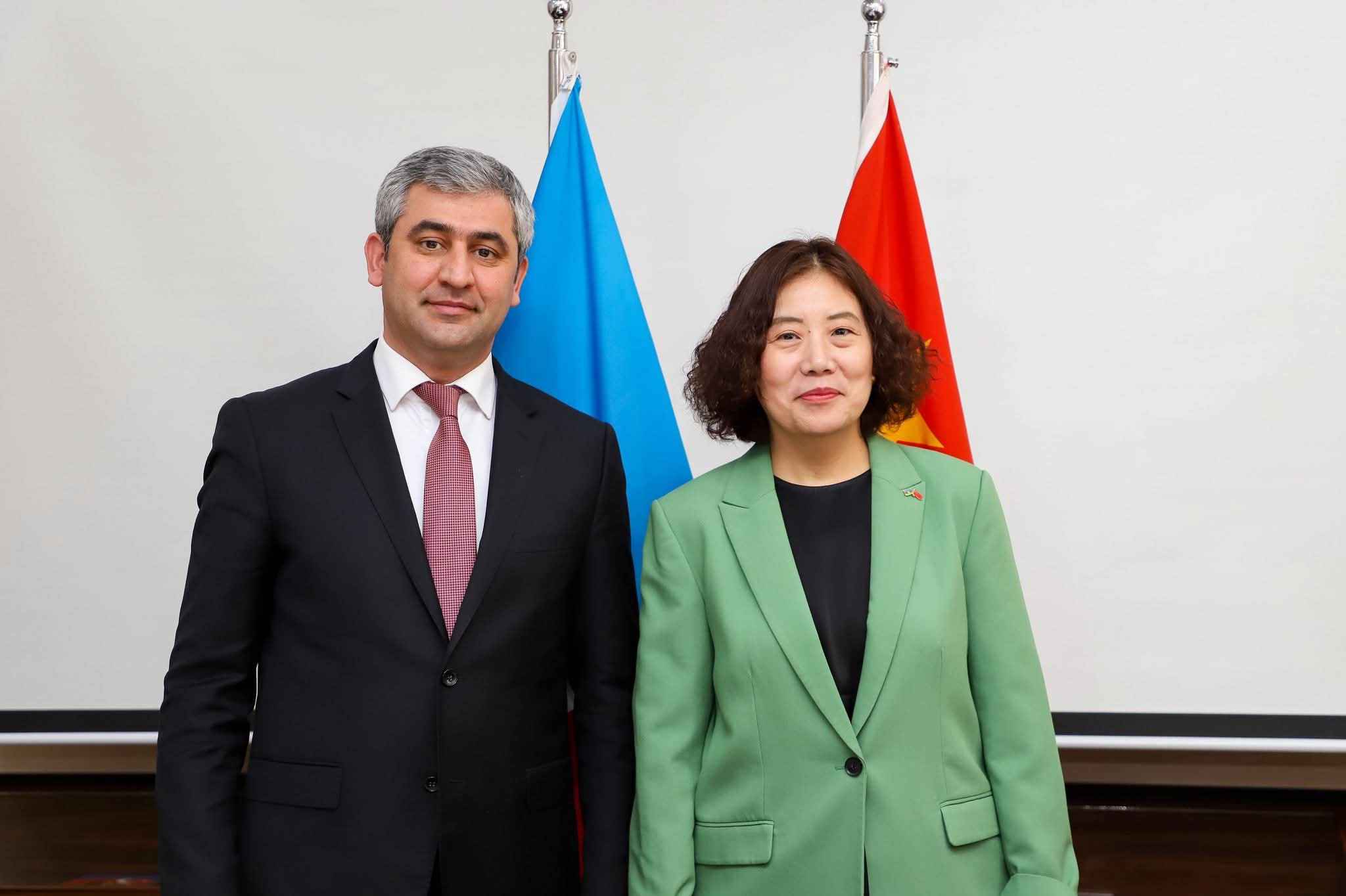 Mübariz İbrahimov adına Təhsil Kompleksində Çin dili tədris olunacaq 