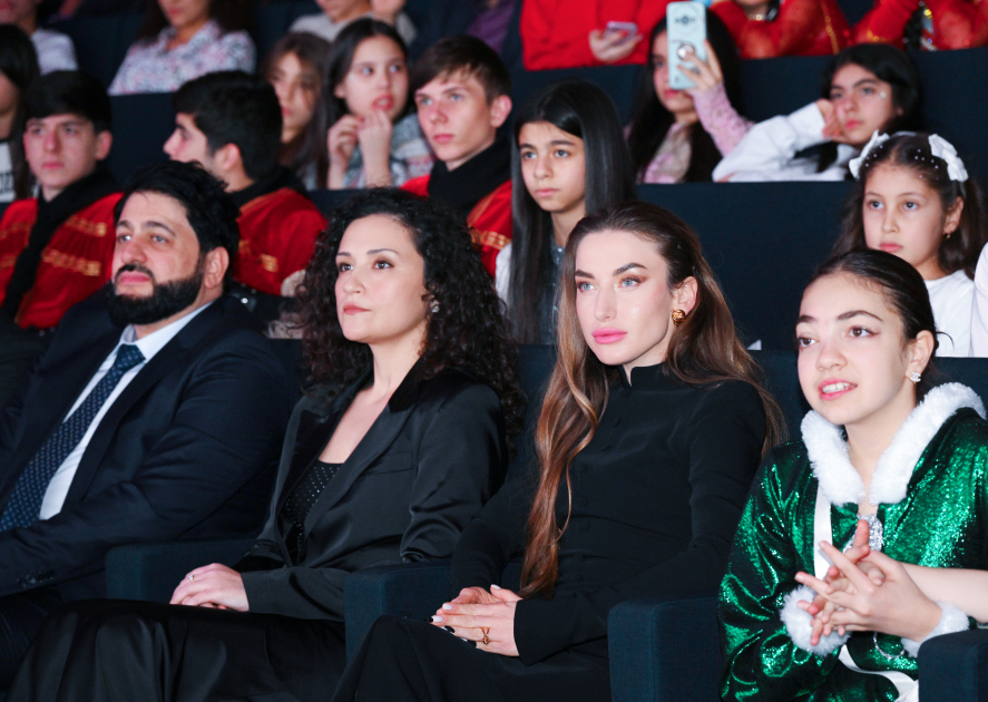 Uşaq İncəsənət Festivalının yekun mükafatlandırma mərasimi keçirilib