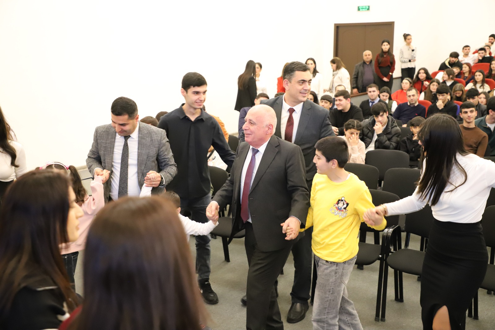 LDU-da “Yeni il karnavalı” adlı tədbir keçirilib