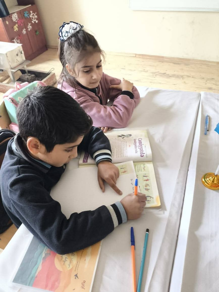 Kənddə müəllim olmaq: məsuliyyət, sevgi və nəticə