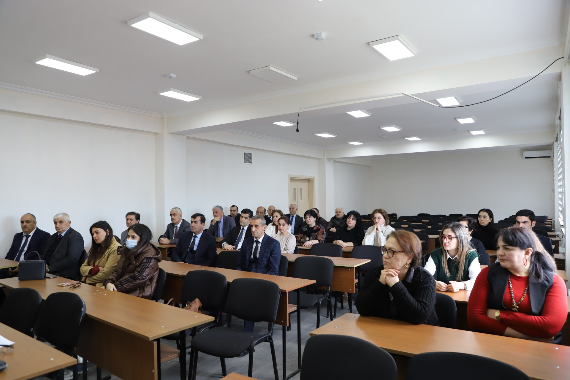 LDU-da ilin son infosessiyası keçirilib