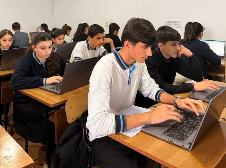 "Məktəblər üçün PISA" tədqiqatına başlanılıb 