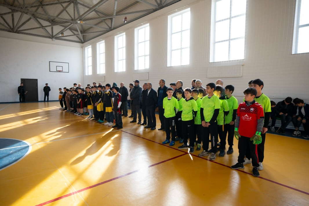 “Məktəbli Kuboku” turnirinin açılışı baş tutub