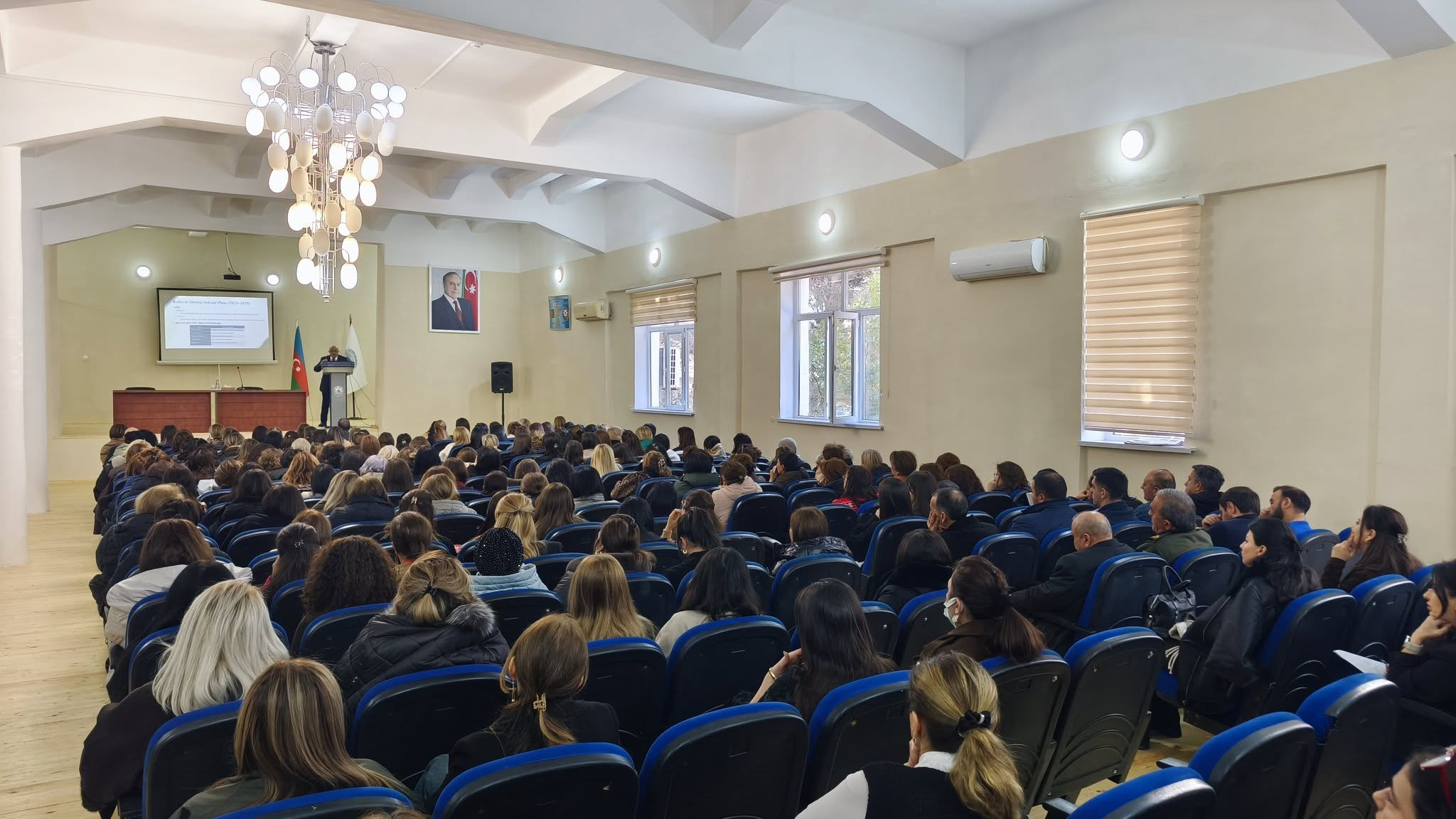 Sənaye və Texnologiya Kollecində ilin son pedaqoji iclası keçirilib