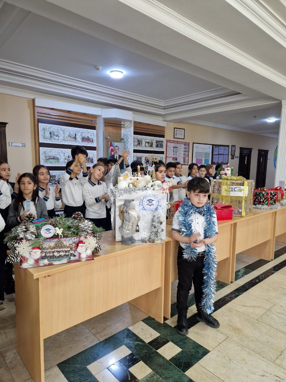 Məktəblilər arasında “Ən kreativ qutu” müsabiqəsi keçirilib