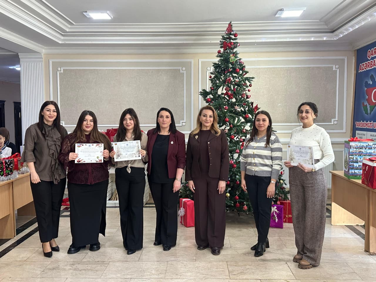 Məktəblilər arasında “Ən kreativ qutu” müsabiqəsi keçirilib