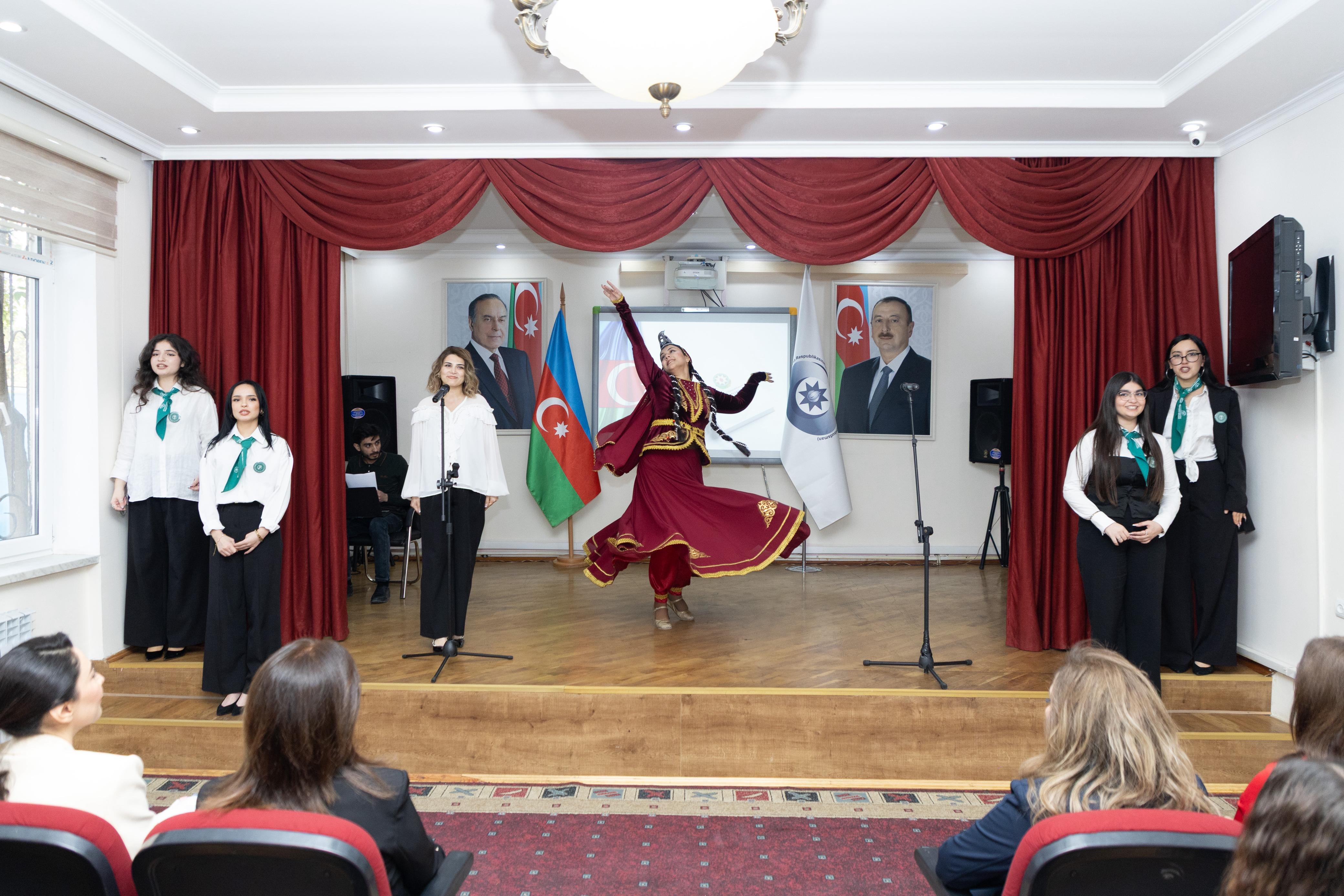 Pedaqoji Kollecdə Ombudsmanla görüş keçirilib