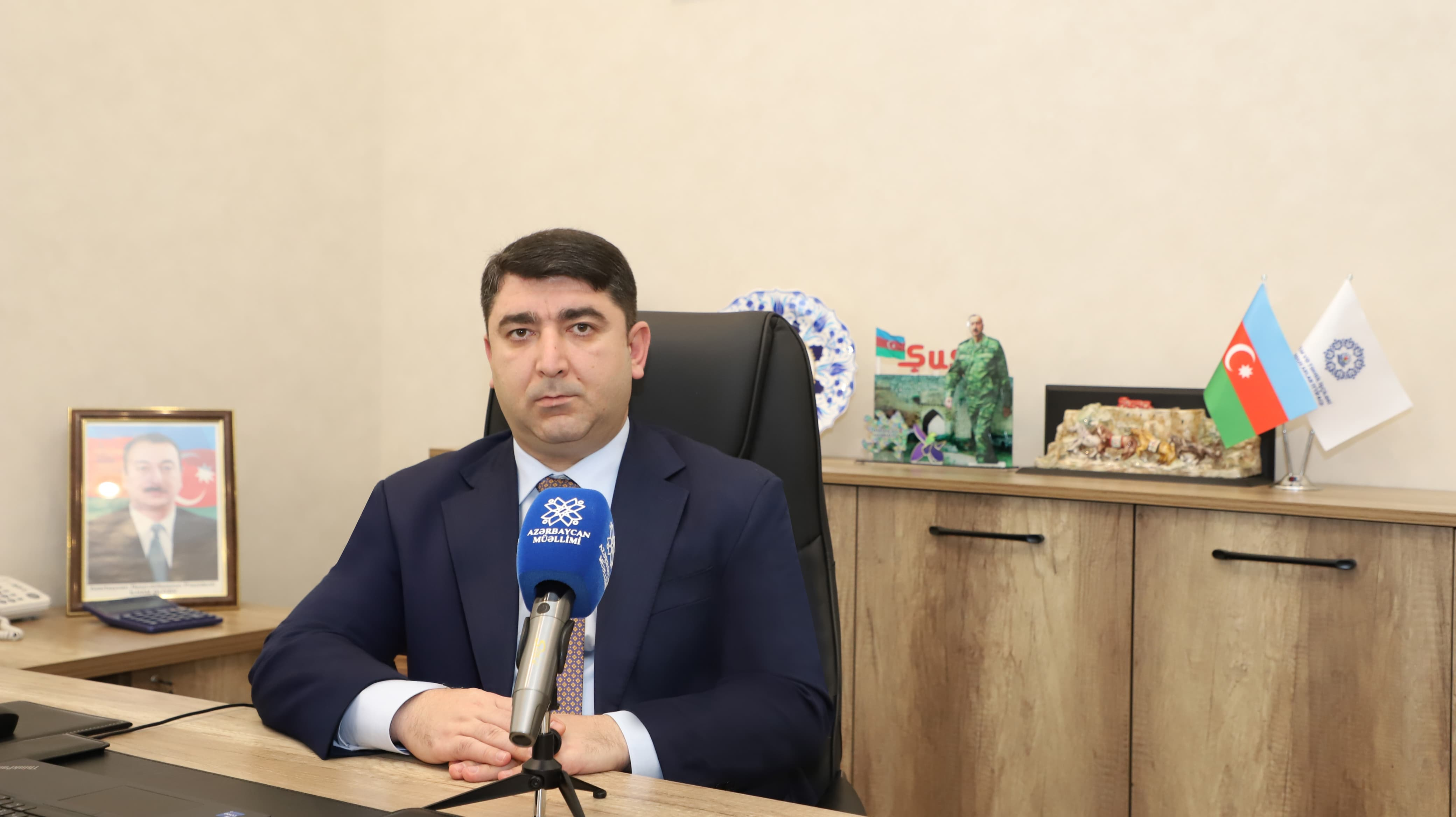 Araz Paşayev: "Təhsil işçilərinin rifahı fəaliyyətimizin mərkəzindədir"