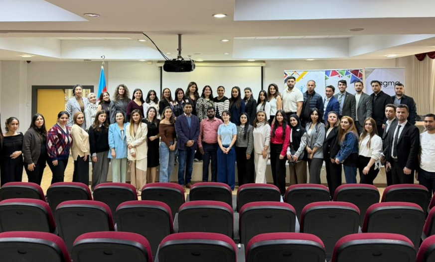 Müasir müəllimin yeni bacarıqları mövzusunda təlim keçirilib 