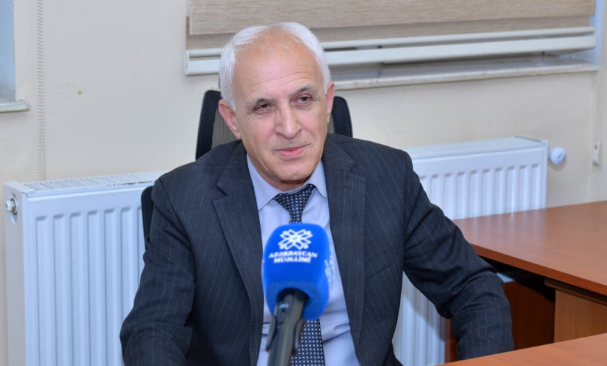 Müəlliminin sevdirdiyi riyaziyyat onun ömür yolunda əhəmiyyətli istiqamət olub