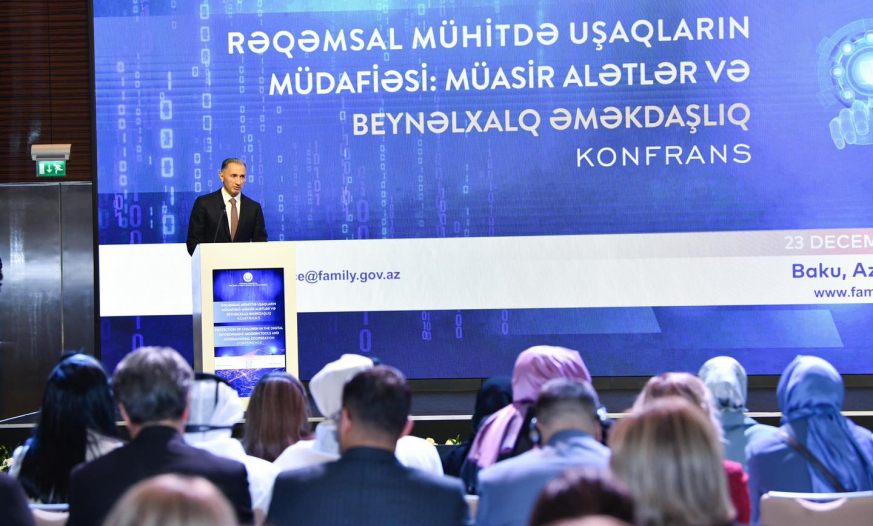 Rəqəmsal mühit uşaqlar üçün müəyyən təhlükə yaradır