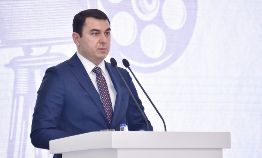 Uşaq İncəsənət Festivalı yaradıcı şəxslərin üzə çıxarılmasında tarixdə ilk və ən geniş platformadır - Adil Kərimli