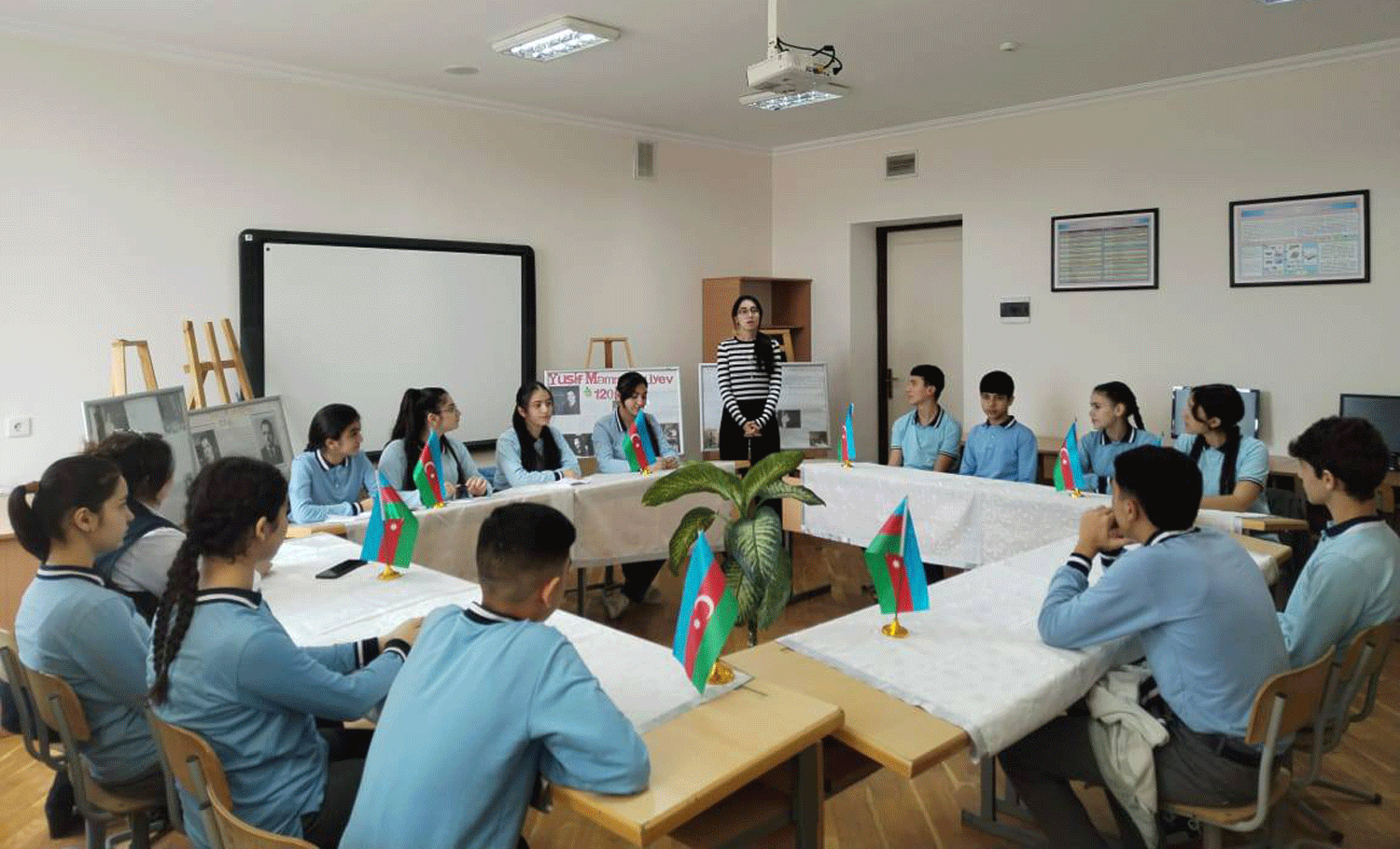 Paytaxt məktəblərində Yusif Məmmədəliyevin yubileyi qeyd olunub