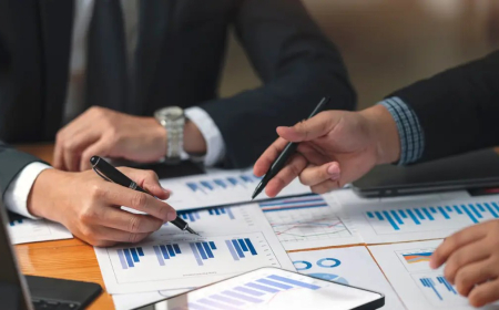 Psevdoekspertlər dövrü: Elmin adından danışan “mütəxəssislər”