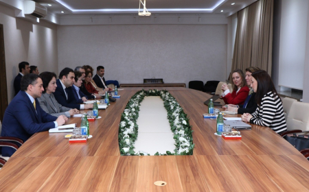 AzMİU-da WUF13 çərçivəsində əməkdaşlıq məsələləri müzakirə olunub 