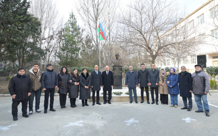 Nazir Mingəçevirdə Milli Qəhrəman Natiq Qasımovun adını daşıyan məktəbdə büstün açılışında iştirak edib 