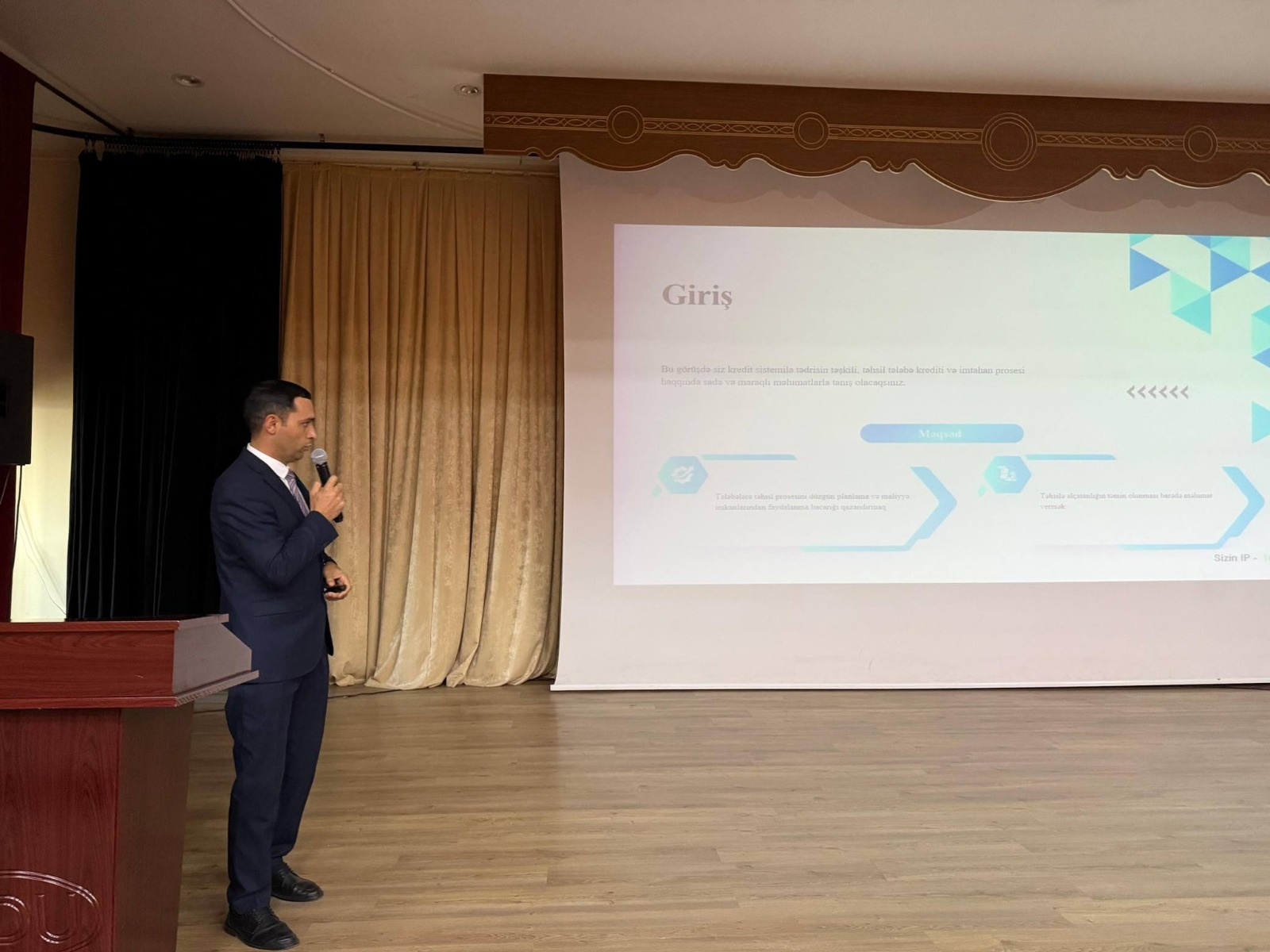 NDU-nun 2000-ə yaxın tələbəsi Təhsil Tələbə Krediti Fonduna müraciət edib 