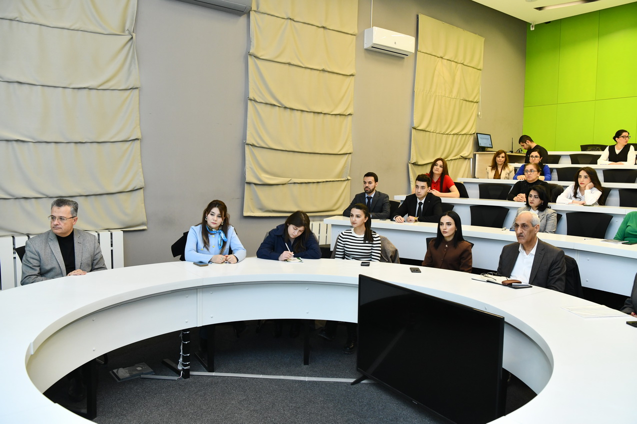 ADNSU-da sənaye biotexnologiyası üzrə seminar keçirilib