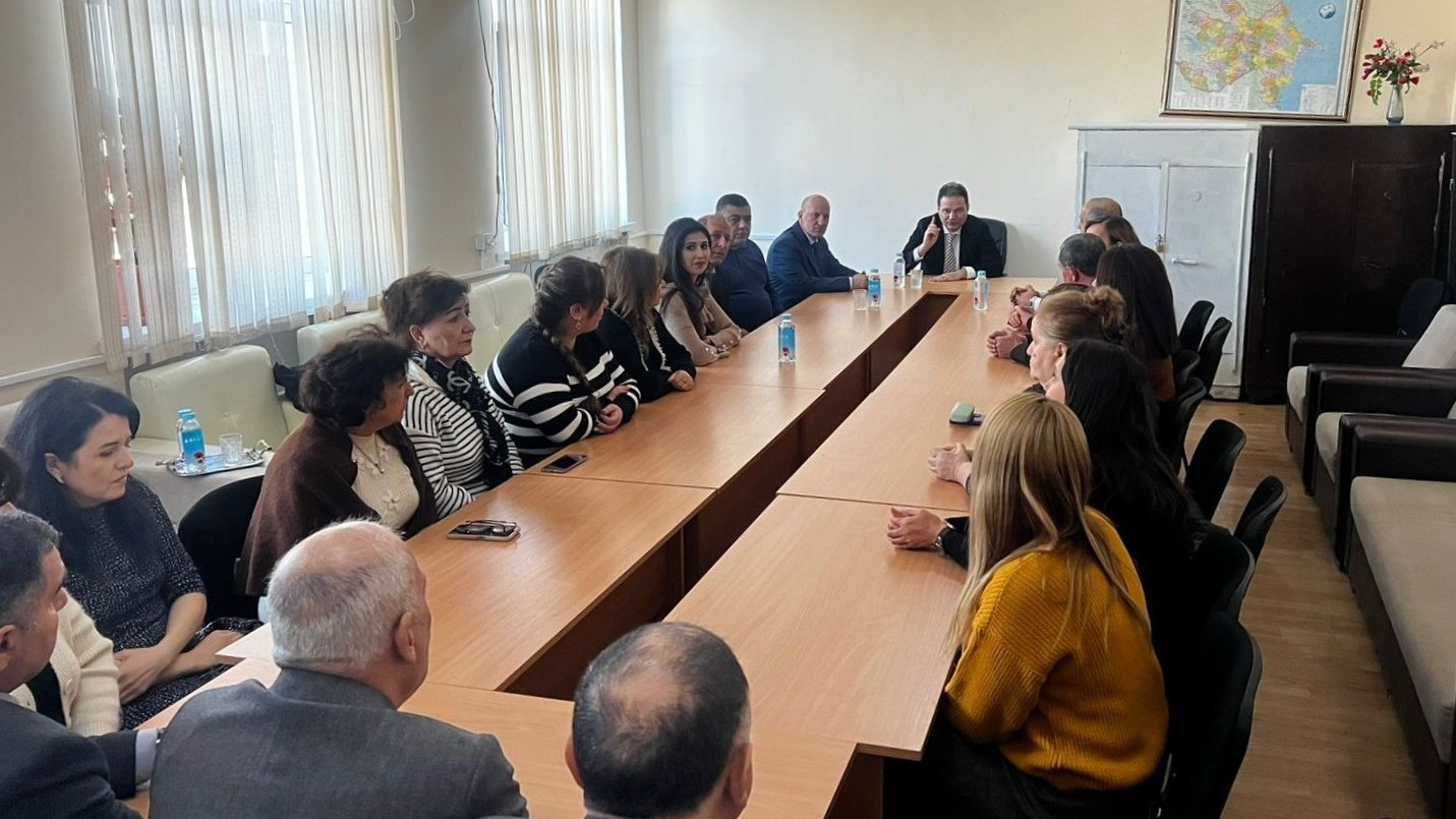 Şamaxı Dövlət Regional Kollecinin yeni rəhbəri kollektivə təqdim edilib
