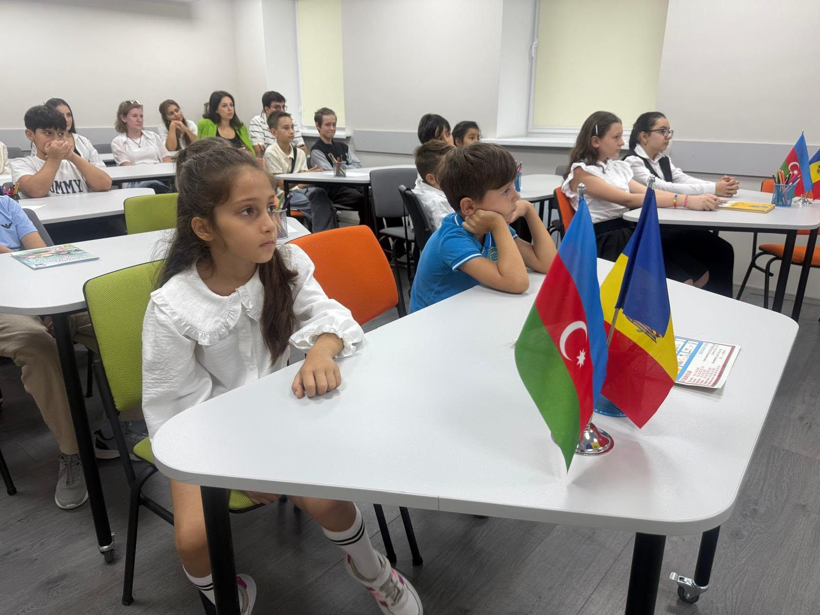 Xaricdəki “Azərbaycan məktəbləri”