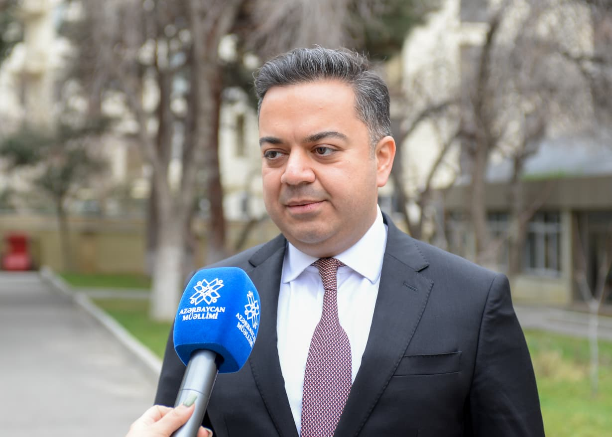 Vüsal Xanlarov: Təhsilini yarımçıq qoyan şəxslərə də arayışlar elektron qaydada veriləcək