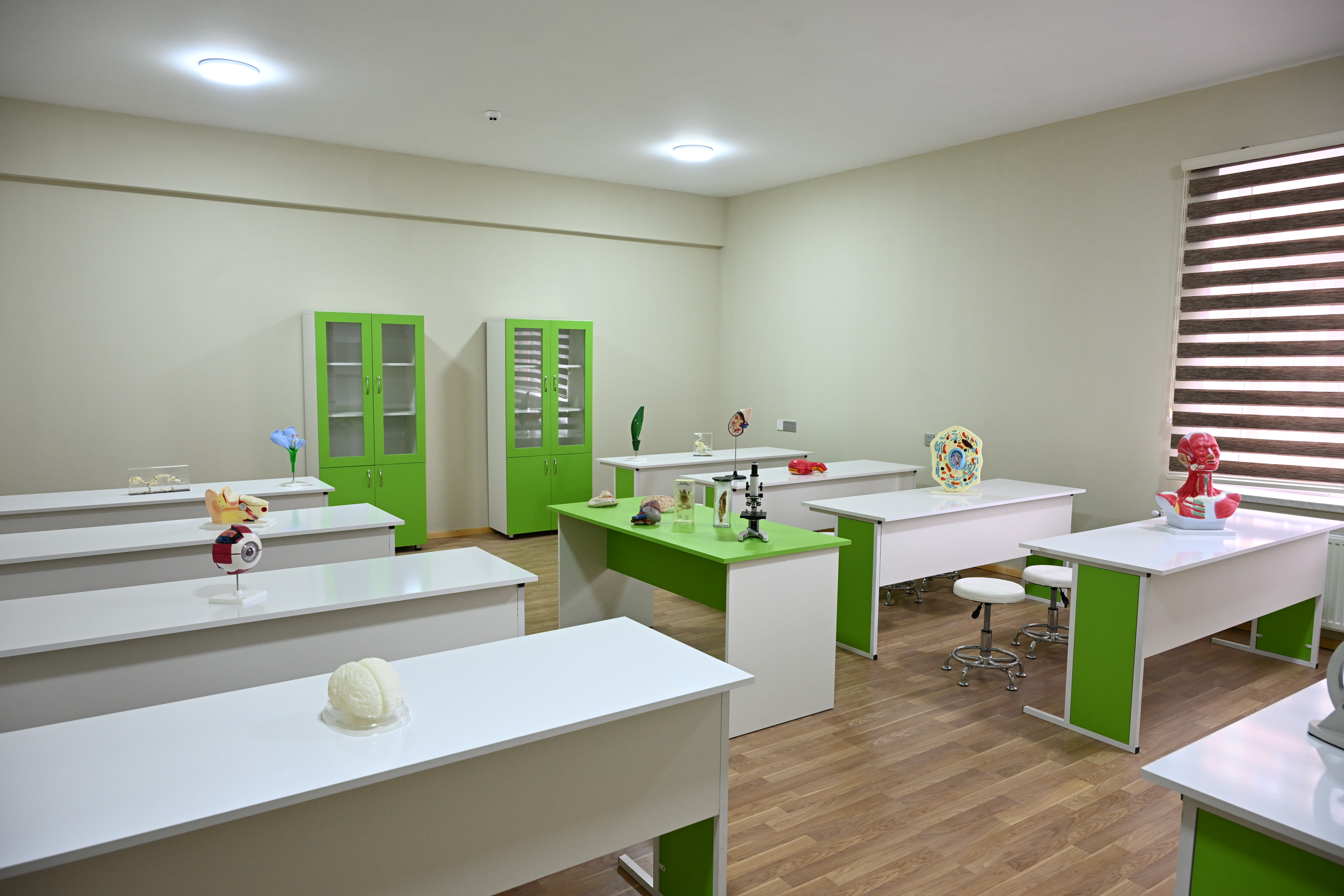 Ucarda Heydər Əliyev Fondunun təşəbbüsü ilə inşa olunan məktəb istifadəyə verilib