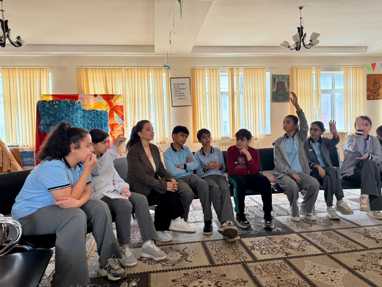 Qaradağ məktəblərində “Bacarıqlar məktəbi” layihəsi icra olunur