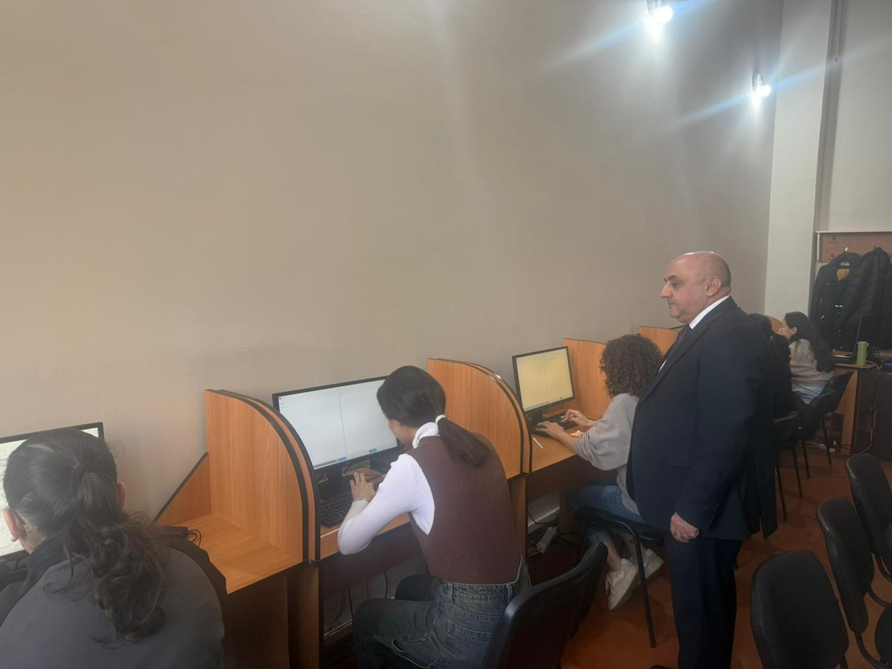 STK-da imtahan sessiyası təsdiqlənmiş qrafik üzrə davam edir