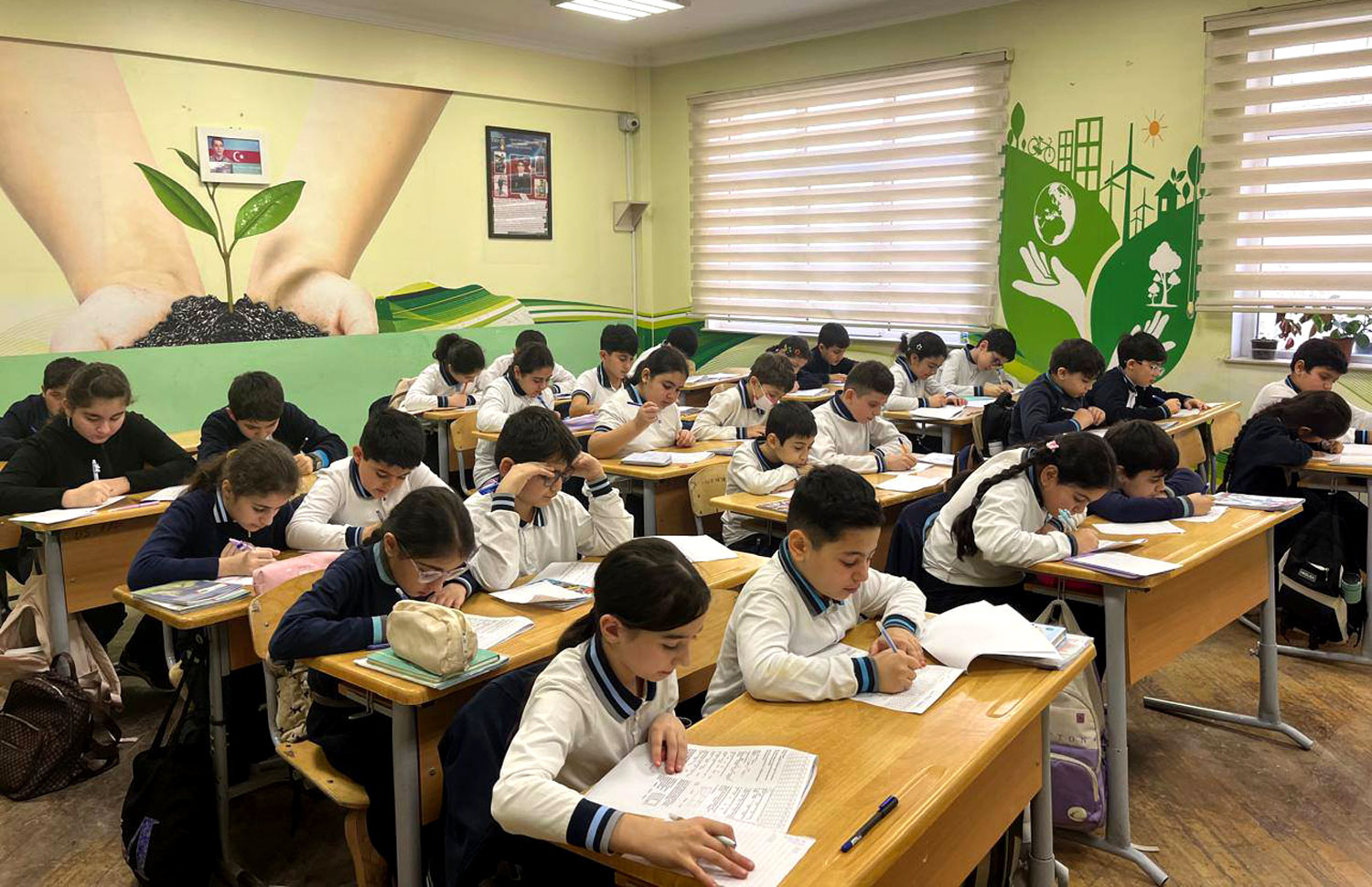 Bakı məktəblərində böyük summativ qiymətləndirmələr keçirilir