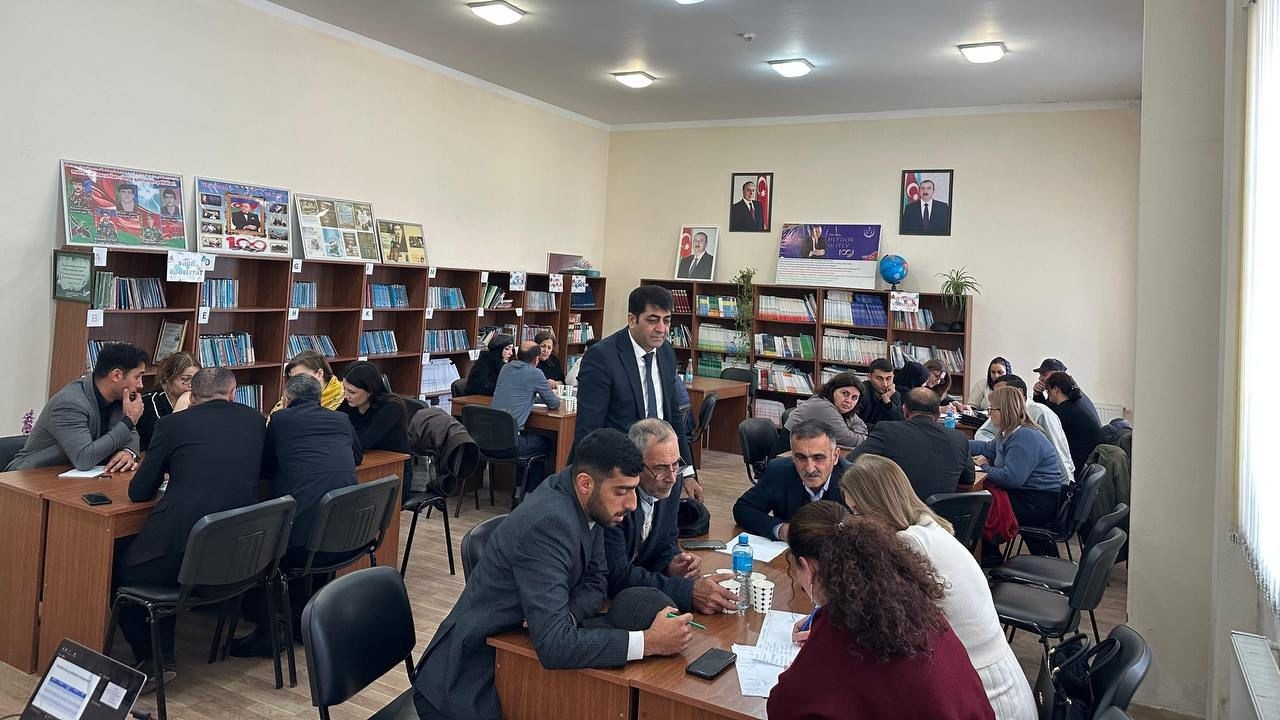 Regionlarda məktəb psixoloqları üçün təlimlər keçirilib