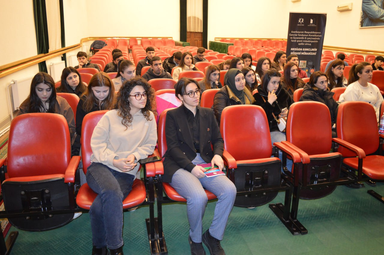 Gənclər üçün rəqəmsal mühitdə hüquqi maarifləndirmə təlimi təşkil olunub