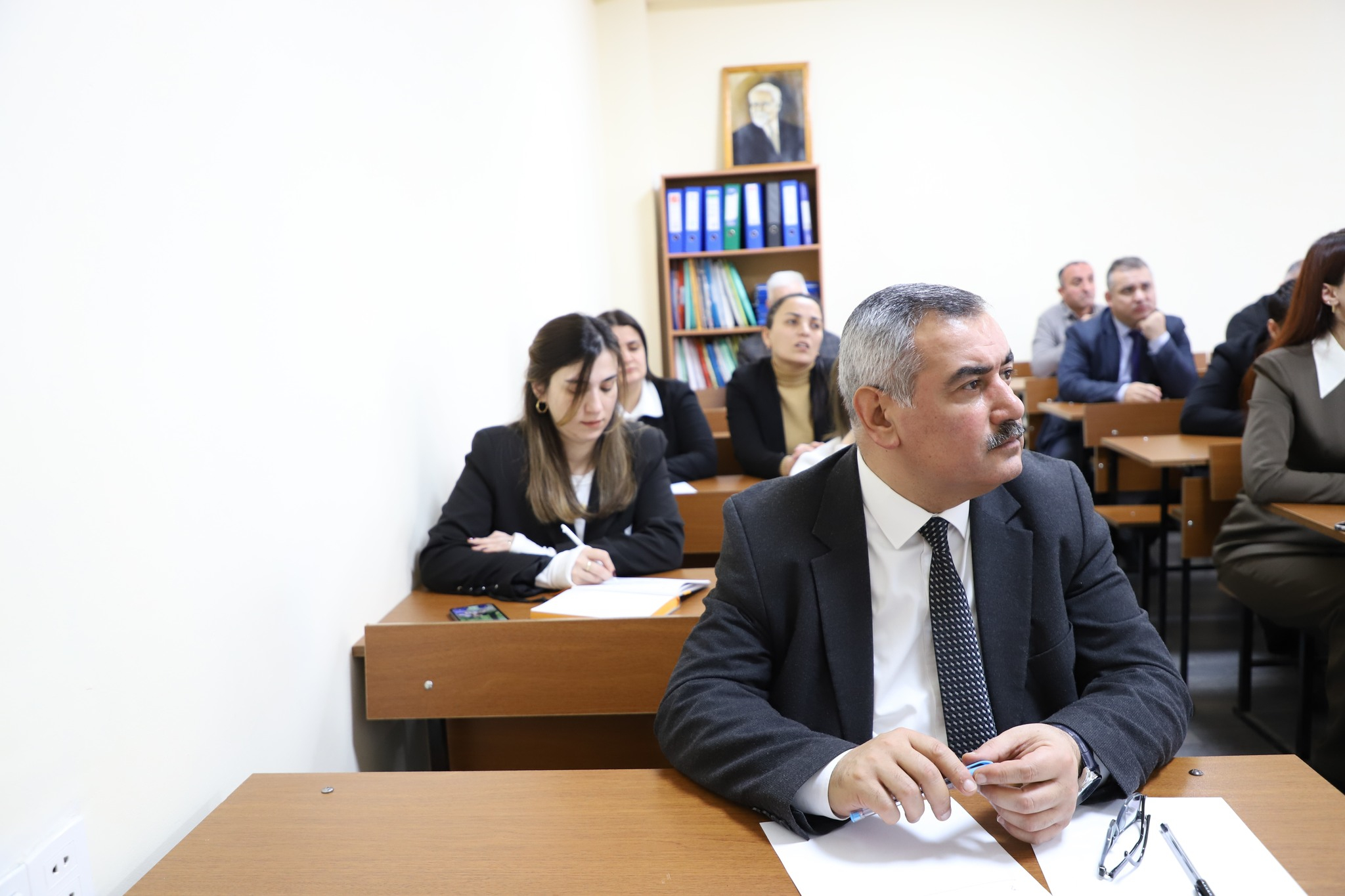 LDU-da keçirilən elmi seminarda riyaziyyatın inkişaf mərhələləri müzakirə edilib