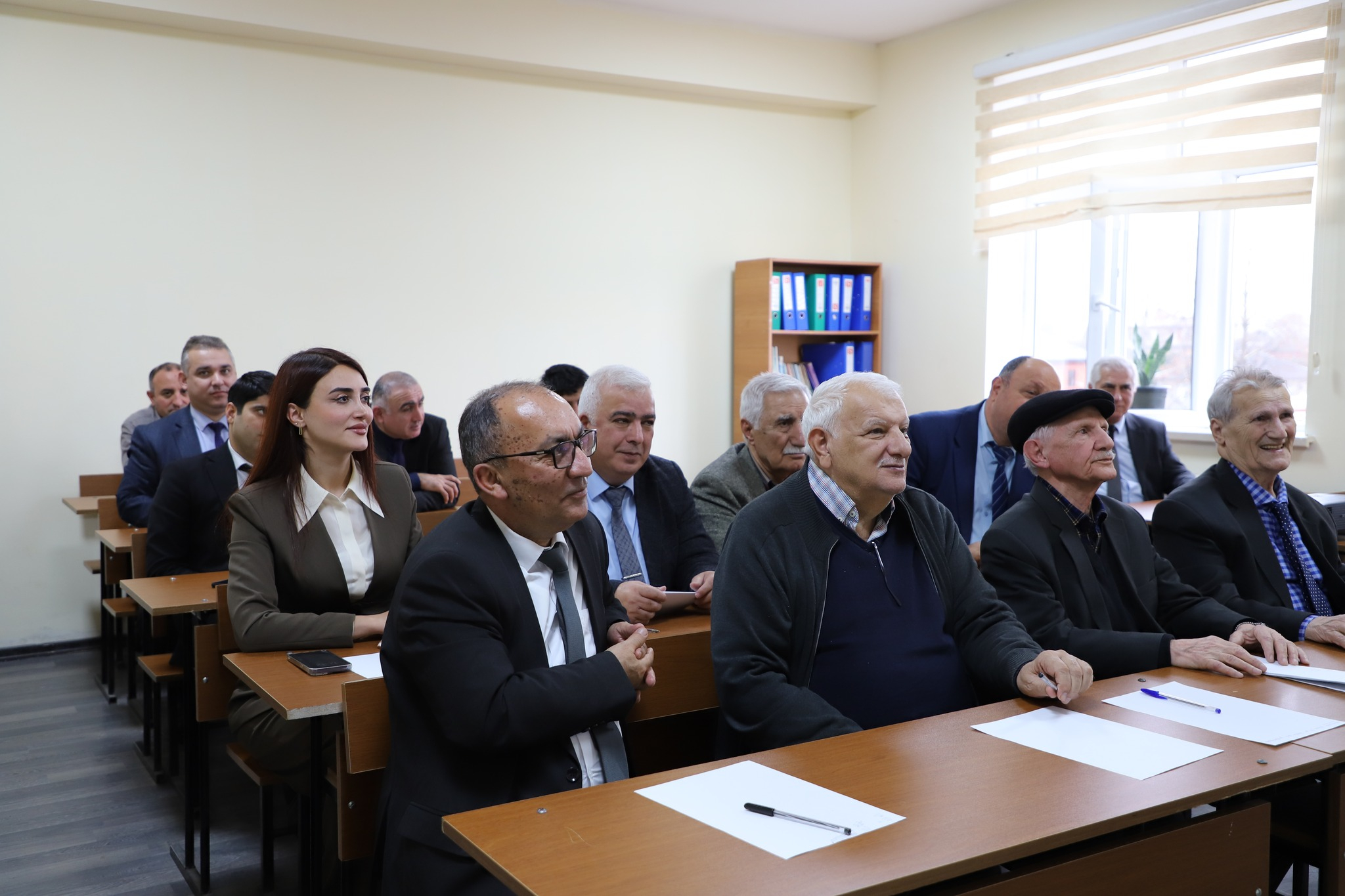 LDU-da keçirilən elmi seminarda riyaziyyatın inkişaf mərhələləri müzakirə edilib