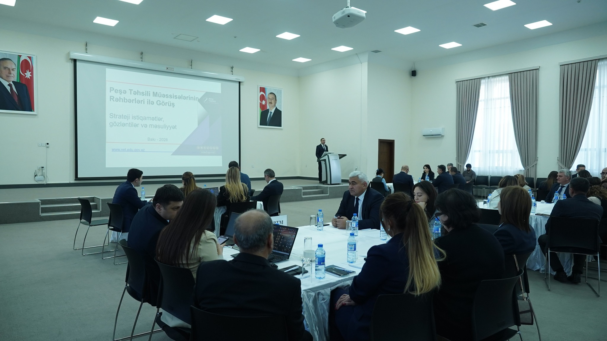 Peşə təhsilində adambaşına maliyyələşmə üzrə hesabatlar dinlənilib