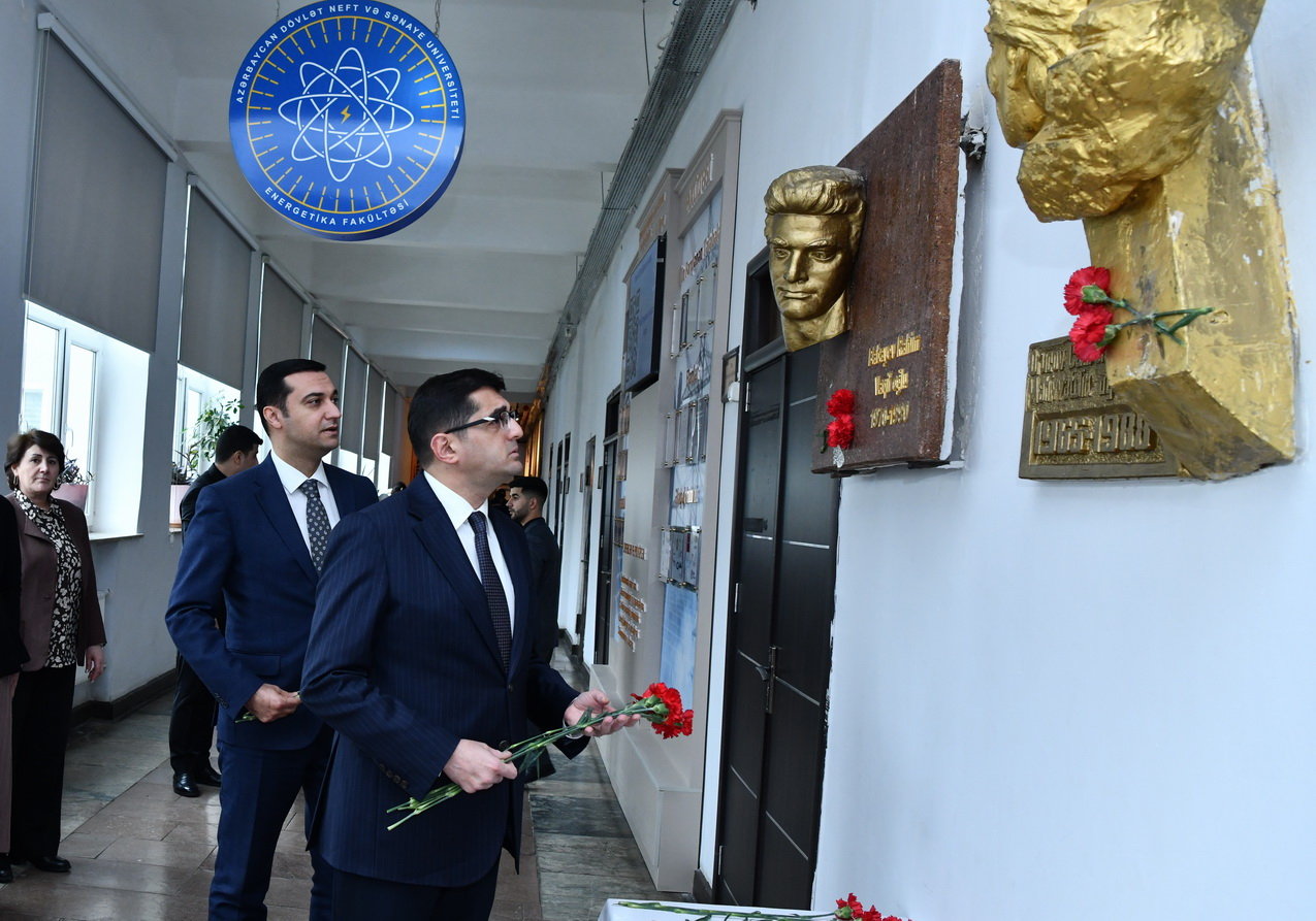 ADNSU-da 20 Yanvar şəhidlərinin xatirəsinə həsr olunmuş tədbir keçirilib